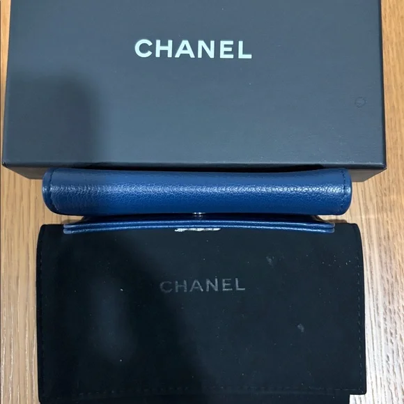 Chanel Lucky Clover cardholder wallet - Picture 5 of 9